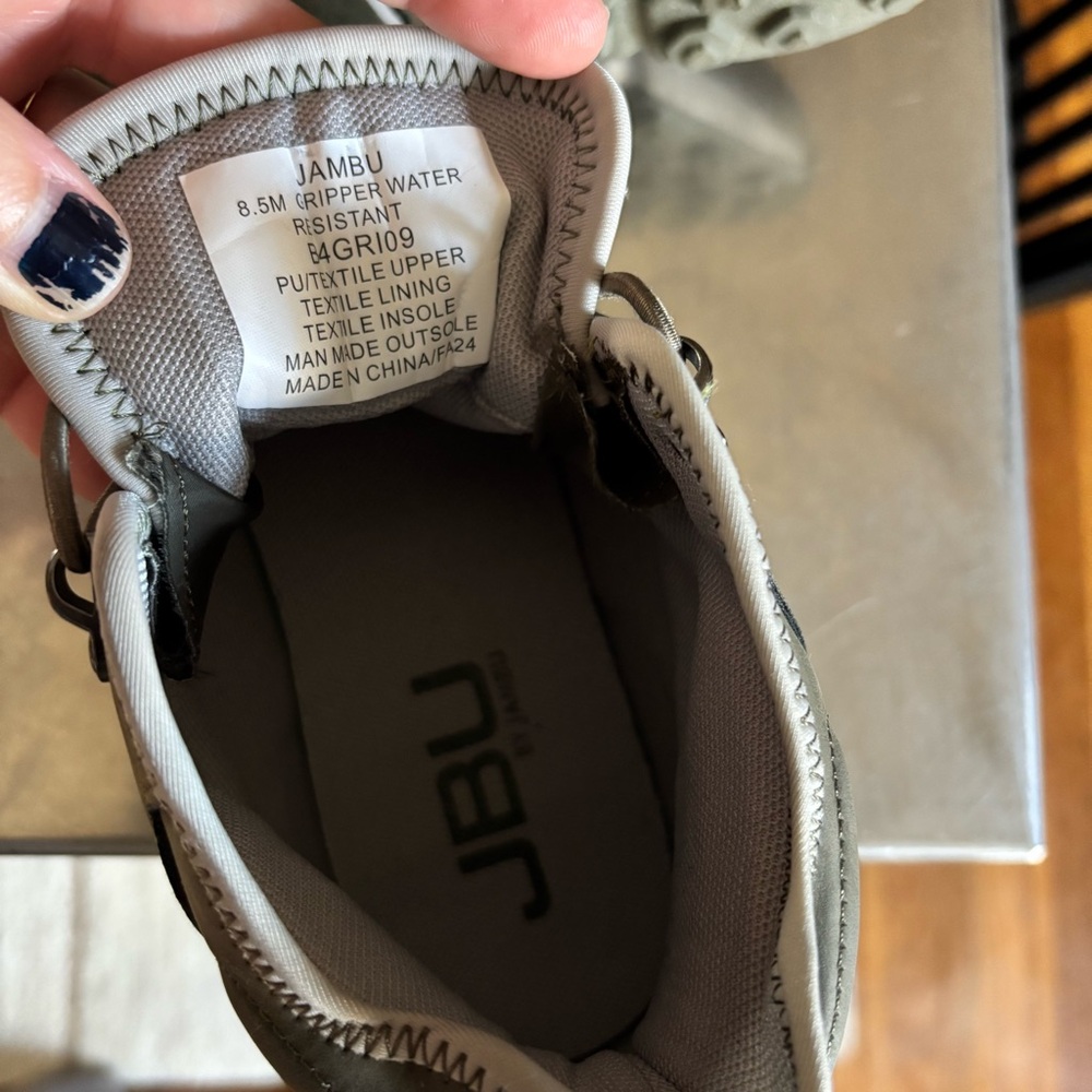 Jambu JBU Olive High-Top Sneakers 8.5M Elastic Laces Gripper Water Resistant - Picture 2 of 7